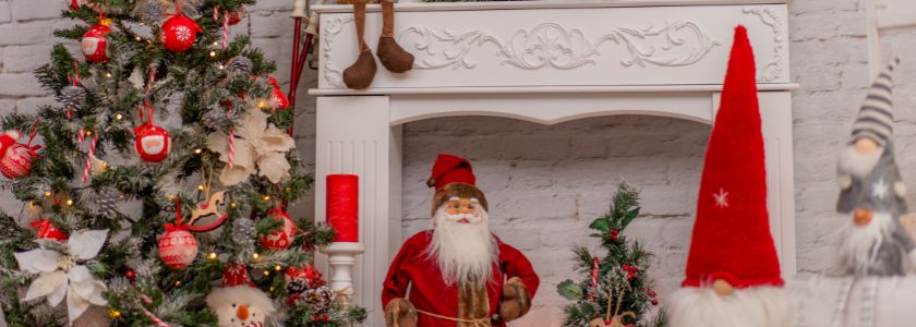 Božićni ukrasi i ukrašavanje doma za Božić