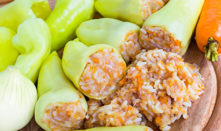 punjene paprike spremne za kuhanje