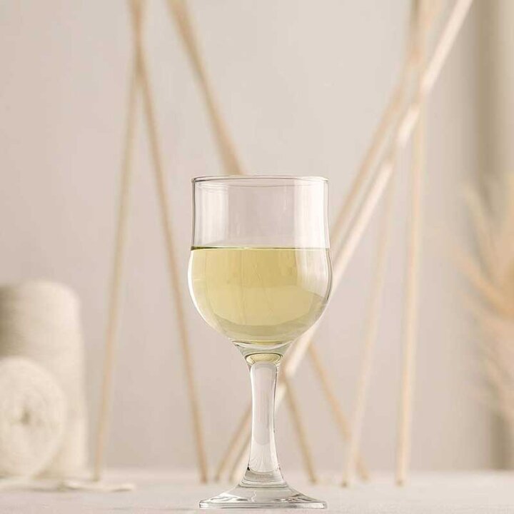 ČAŠE STAKLENE TULIPE NA STALKU 6/1 200 mL