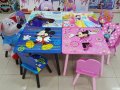 FROZEN SET STOL SA DVIJE STOLICE U POKLON KUTIJI