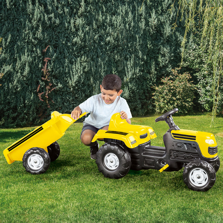 Otroški traktor na pedala