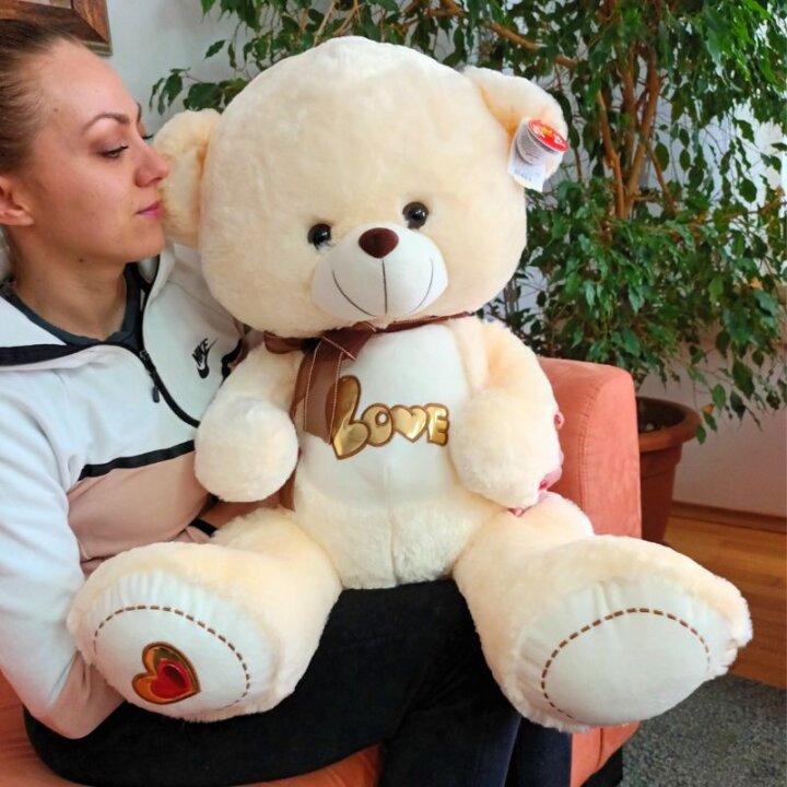 PLIŠANI MEDO S NATPISOM LOVE I MAŠNOM 60 CM
