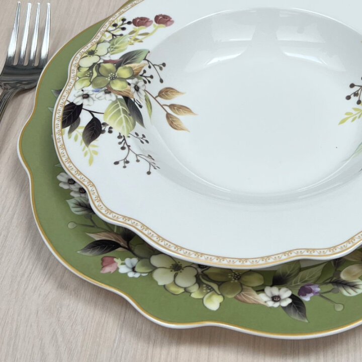SERVIS ZA JELO 18 DIJELNI NEW BONE FLORA LUX DEKORIRANI - VALOVITI RUB