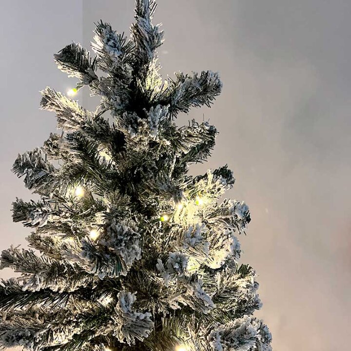 BOŽIĆNO DRVCE SA 250 LED LAMPICA MOUNT EVANS 180 CM